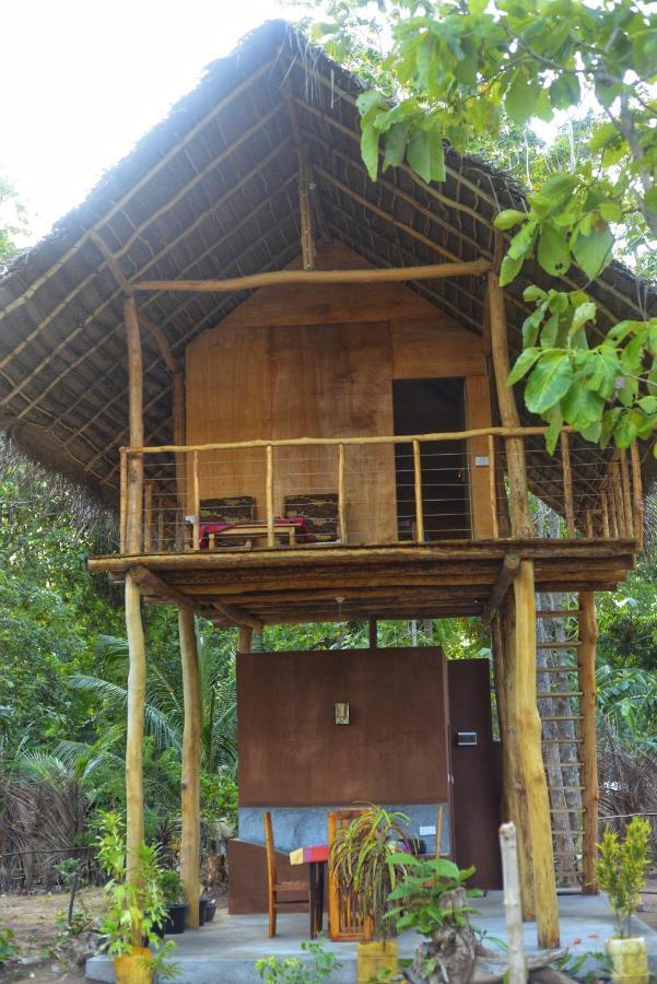 Ferienwohnung Pidurangala View Treehouse Sigiriya Exterior foto