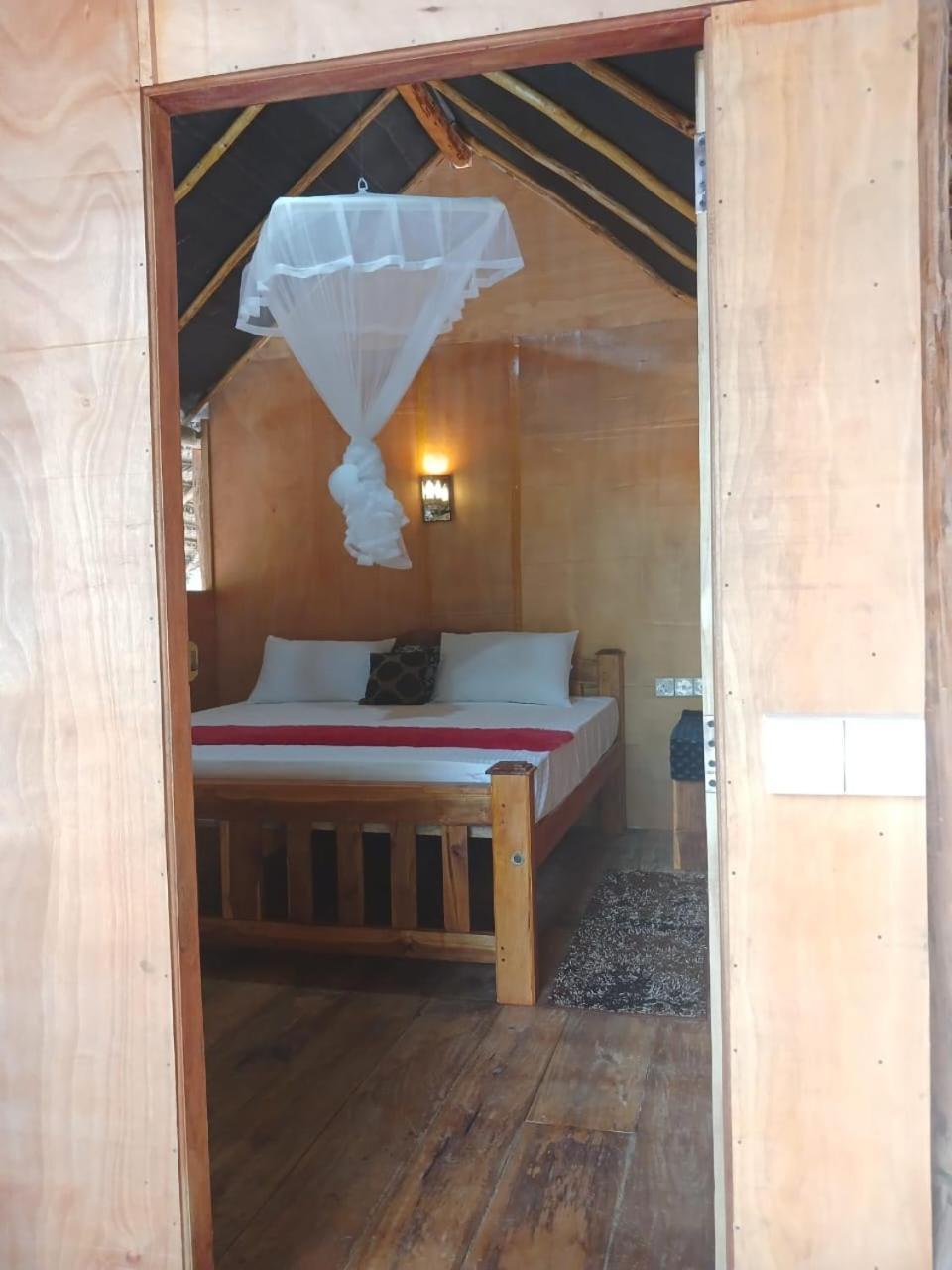 Ferienwohnung Pidurangala View Treehouse Sigiriya Exterior foto